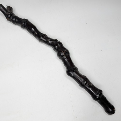 Gnarled wood spindle - gnarled,