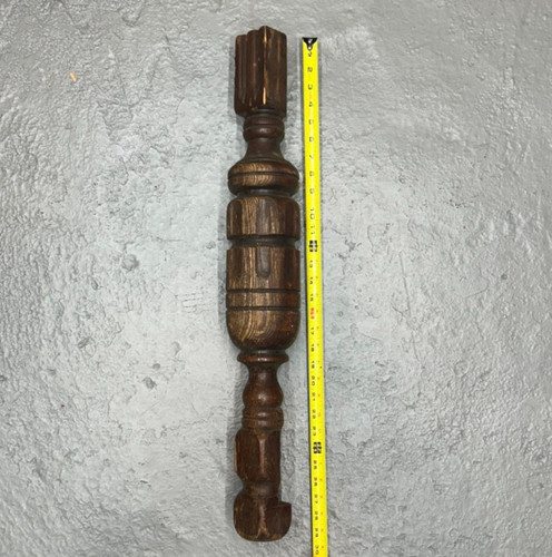 Antique single carved wooden - carved,